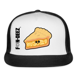 Pie Trucker Hat - white/black